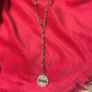 Beautiful Guess Necklace